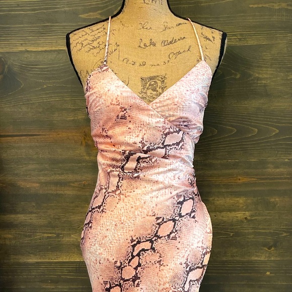 NWT Satin Pink Long Surplice Slip Dress Women's Bohemian Animal Print M & L - Picture 7 of 15